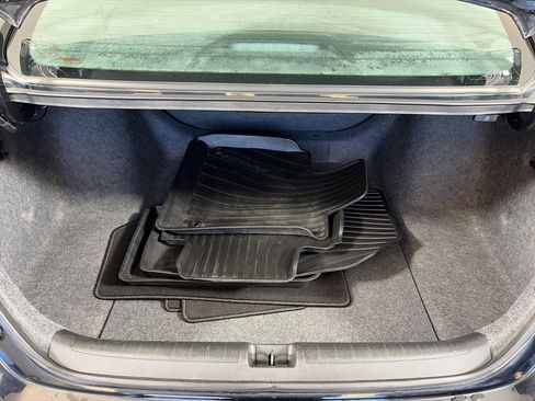 Used 2018 Honda Accord LX image 14