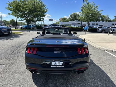 Used 2024 Ford Mustang GT Premium RWD image 7