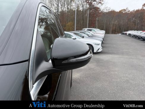 Certified 2022 Mercedes-Benz GLC 300 4MATIC image 11