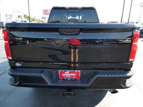 Certified 2024 Chevrolet Silverado 2500 LT w/ Midnight Edition AWD/4WD image 6