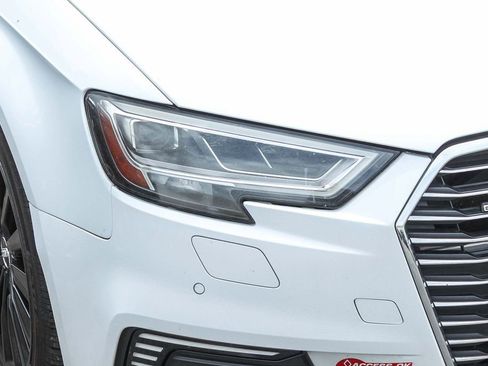 Used 2017 Audi A3 e-tron Premium Plus w/ Technology Package FWD image 4