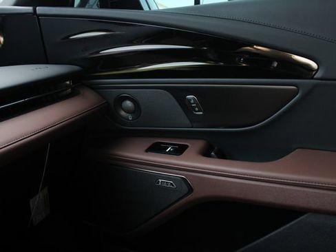 New 2026 Lincoln Nautilus Reserve AWD/4WD image 23