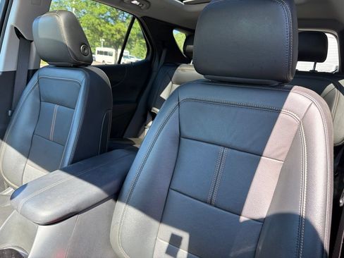 Used 2023 Chevrolet Equinox Premier FWD image 10