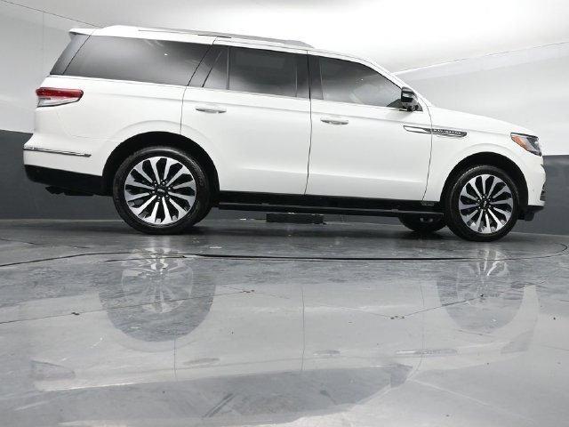 Certified 2023 Lincoln Navigator Reserve RWD image 47