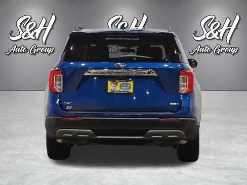Used 2020 Ford Explorer XLT w/ Equipment Group 202A AWD/4WD image 19