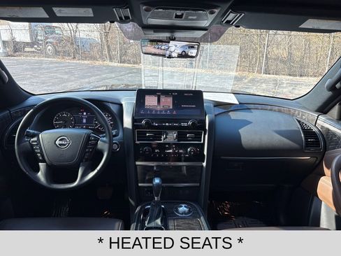 Used 2022 Nissan Armada Platinum w/ Captain's Chairs Package image 12