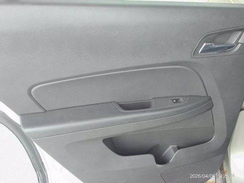 Used 2013 GMC Terrain SLT FWD image 16