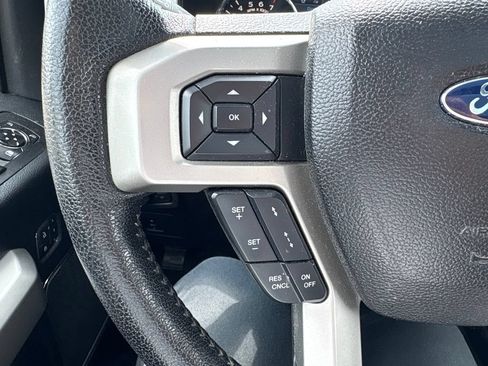 Used 2016 Ford F150 Lariat w/ Equipment Group 502A Luxury AWD/4WD image 22