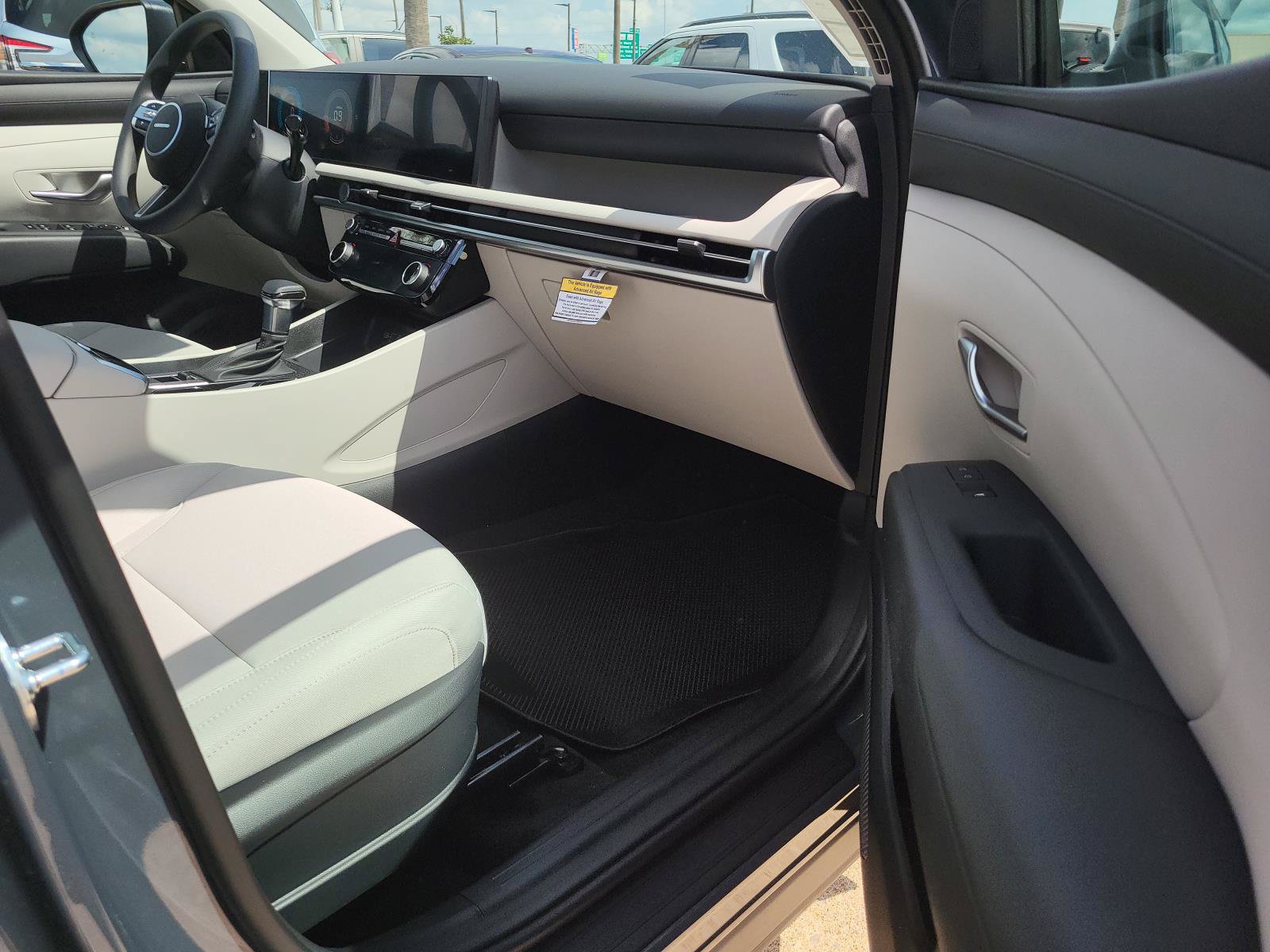 New 2026 Hyundai Tucson SEL AWD/4WD image 8