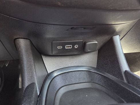 Used 2024 Chevrolet Malibu LT FWD image 37