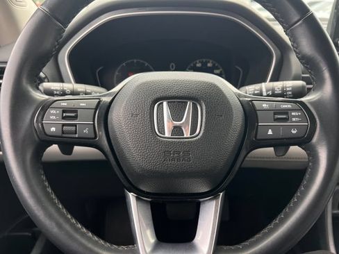 Used 2023 Honda Pilot Touring image 22