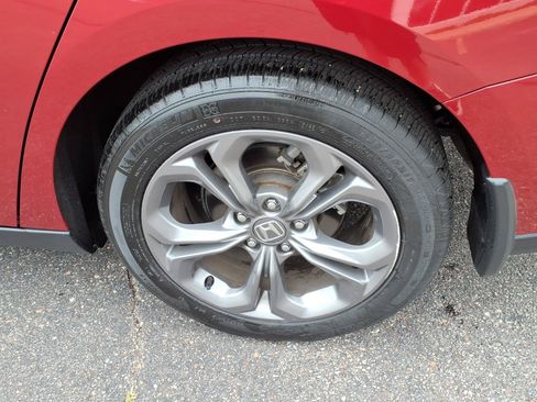 Certified 2024 Honda Accord EX image 13