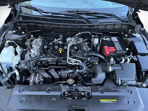 Used 2023 Nissan Altima 2.5 SR FWD image 27