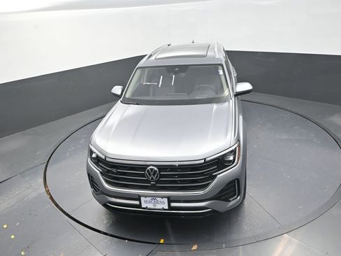New 2026 Volkswagen Atlas SEL Premium R-Line AWD/4WD image 14