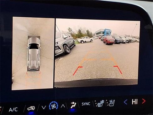 New 2026 Chevrolet Traverse High Country w/ LPO, Floor Liner Package FWD image 13