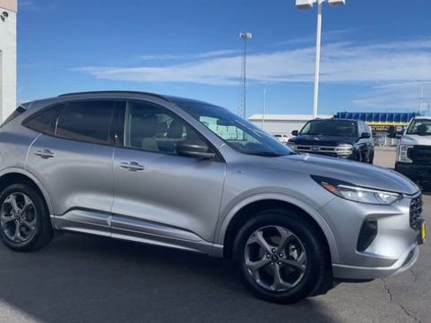 Used 2024 Ford Escape ST-Line w/ Tech Pack #1 image 3