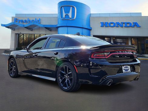 Used 2023 Dodge Charger R/T w/ Blacktop Package image 5