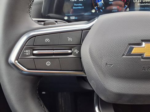 New 2026 Chevrolet Equinox LT image 17