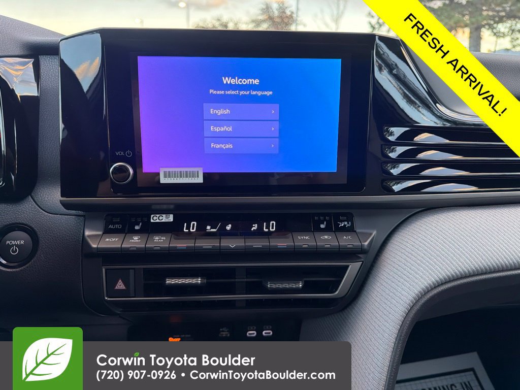 Used 2026 Toyota Camry SE w/ Convenience Package AWD/4WD image 31