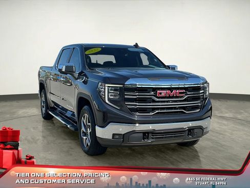 Used 2022 GMC Sierra 1500 SLT w/ SLT Premium Plus Package image 14