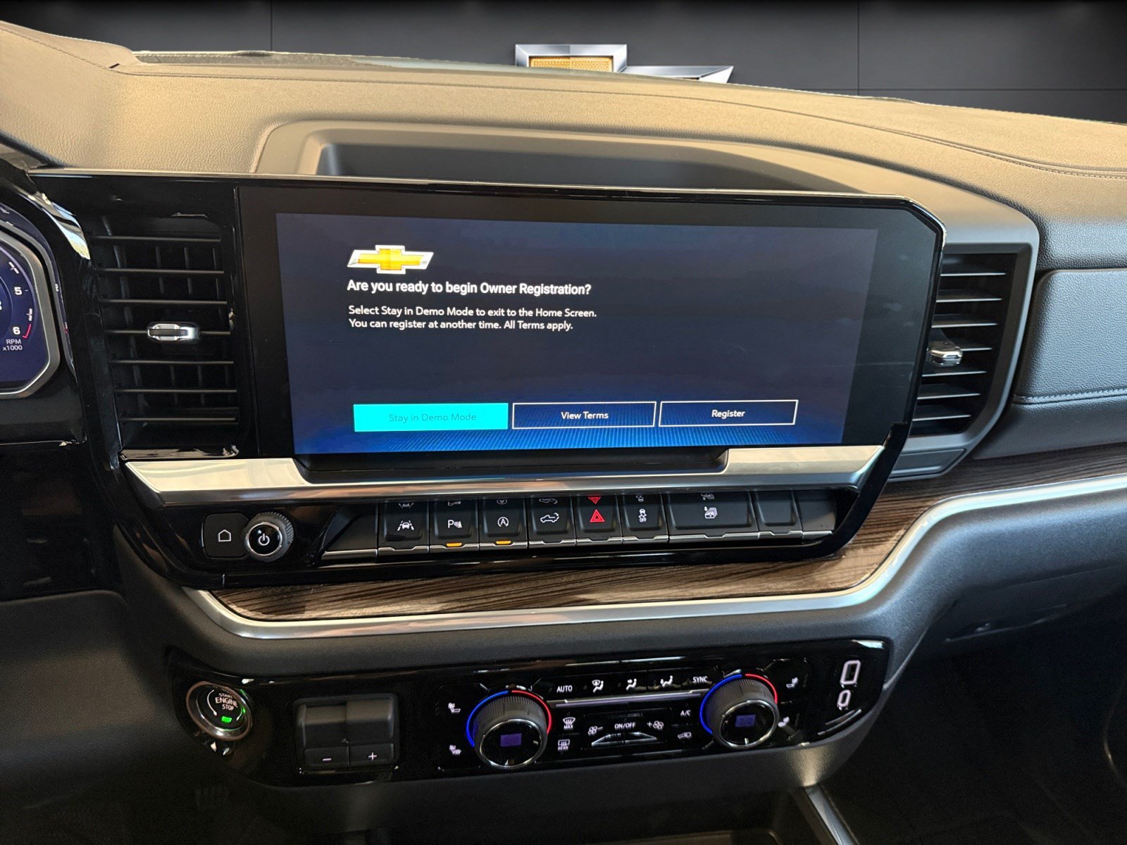 New 2026 Chevrolet Silverado 1500 RST w/ RST All Star Premium Package AWD/4WD image 27