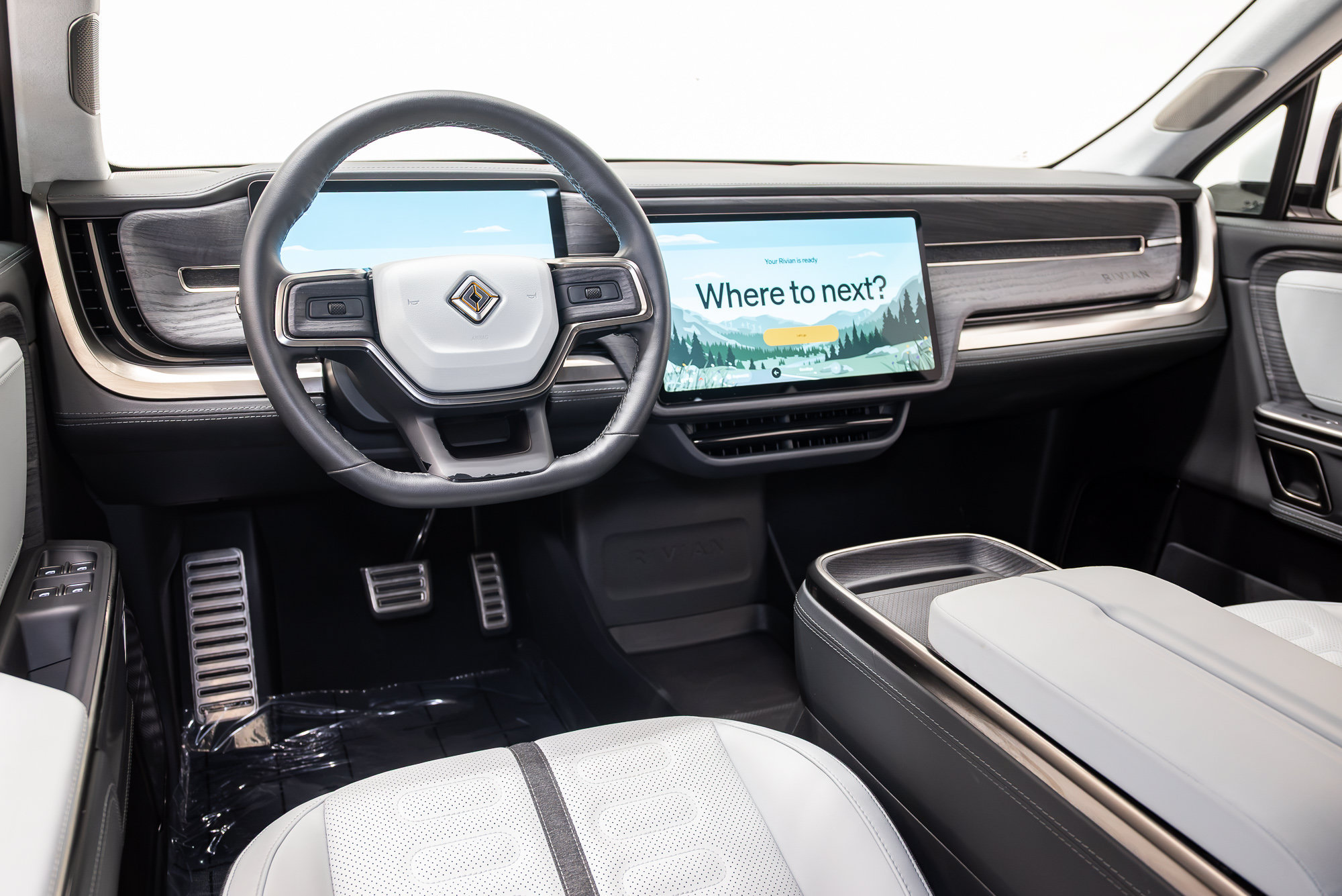 Used 2024 Rivian R1S Adventure Quad AWD/4WD image 6