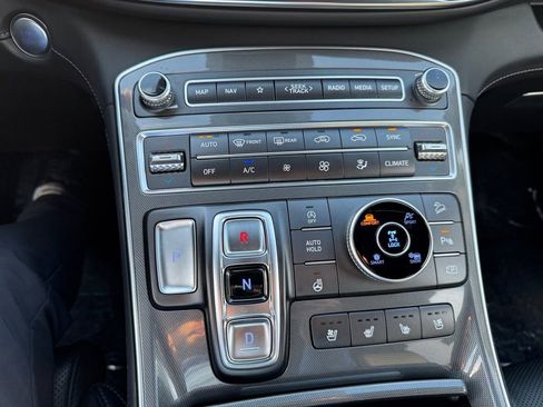 Used 2023 Hyundai Santa Fe Calligraphy image 21