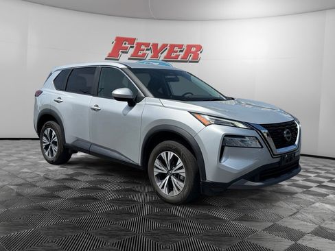 Used 2023 Nissan Rogue SV AWD/4WD image 7