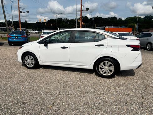 Used 2024 Nissan Versa S FWD image 13