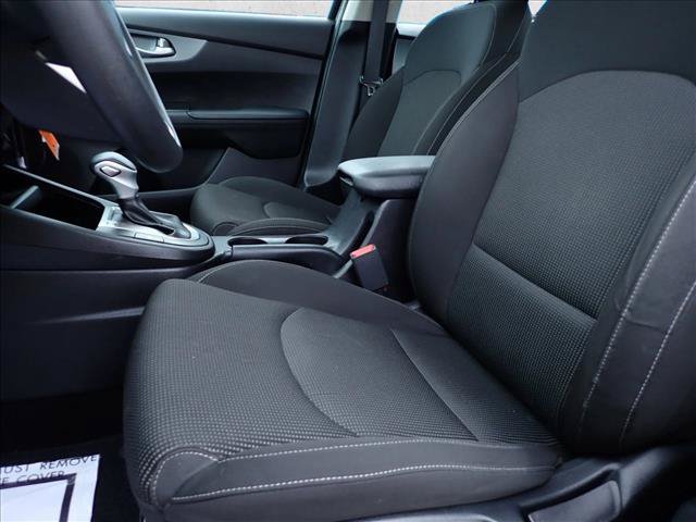 Used 2021 Kia Forte LXS FWD image 10