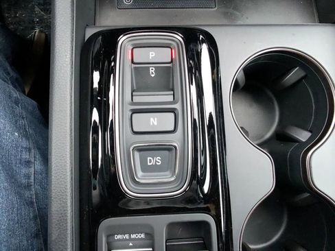 New 2025 Honda Pilot TrailSport image 23