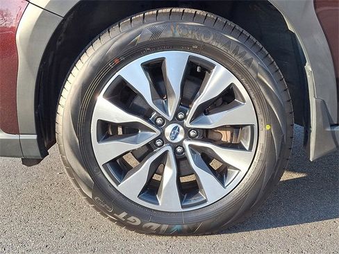 Used 2024 Subaru Outback Limited XT image 8