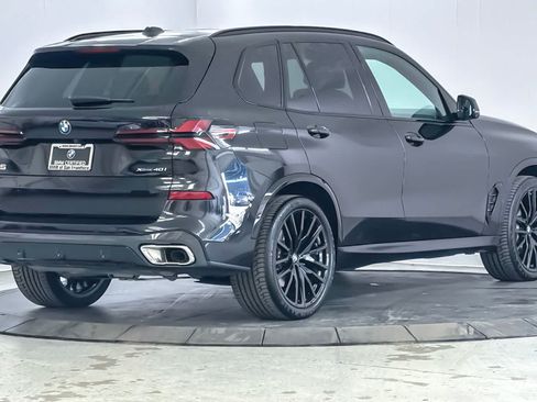 Used 2024 BMW X5 xDrive40i w/ M Sport Package AWD/4WD image 2