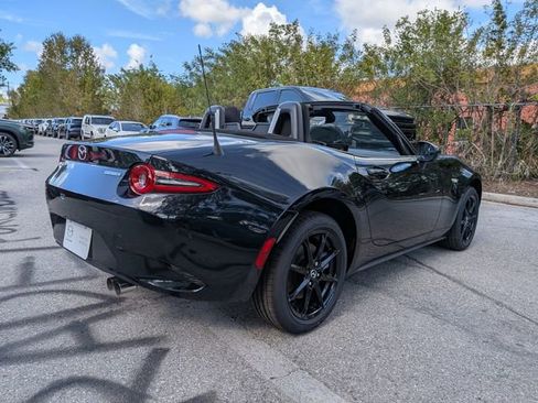 New 2026 MAZDA MX-5 Miata Sport RWD image 5