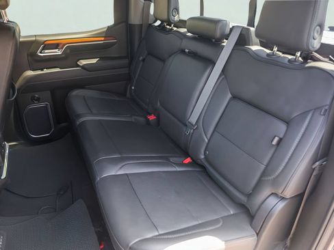 Used 2022 GMC Sierra 1500 Denali AWD/4WD image 25