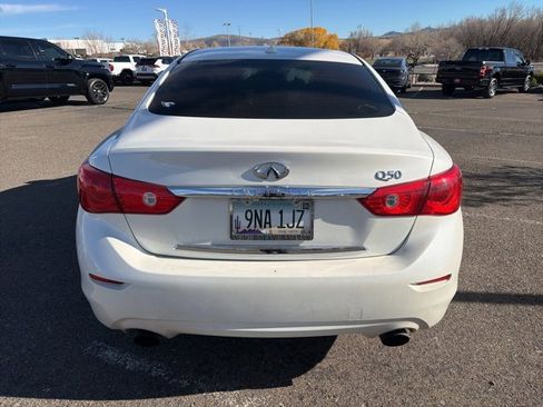 Used 2017 INFINITI Q50 3.0t Premium w/ Cargo Package (L95) image 3