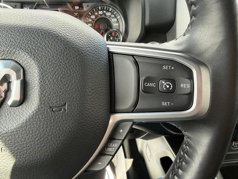 Used 2022 RAM 1500 Big Horn AWD/4WD image 25