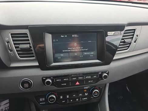 Used 2019 Kia Niro LX image 15