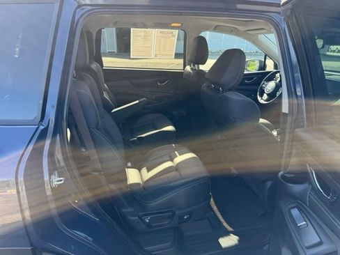 Used 2023 Subaru Ascent Onyx Edition AWD/4WD image 10