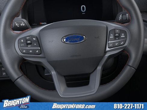 Used 2026 Ford Explorer Active AWD/4WD image 14