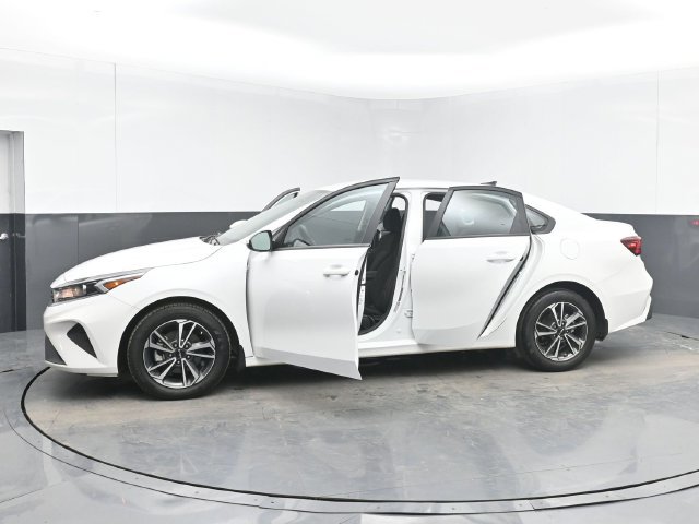 Used 2024 Kia Forte LXS FWD image 50