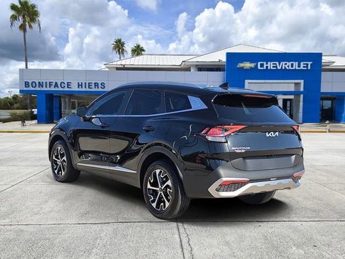 Used 2025 Kia Sportage EX AWD/4WD image 3