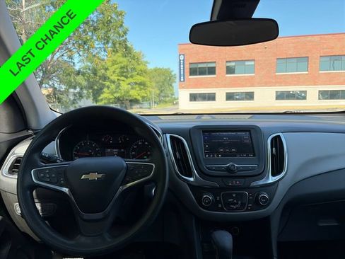Used 2023 Chevrolet Equinox LS w/ Driver Confidence II Package AWD/4WD image 21