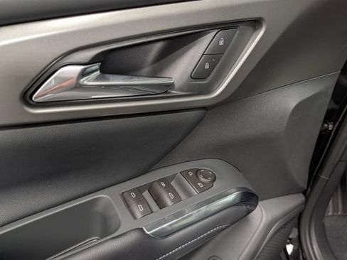 New 2026 Chevrolet Traverse LT AWD/4WD image 16