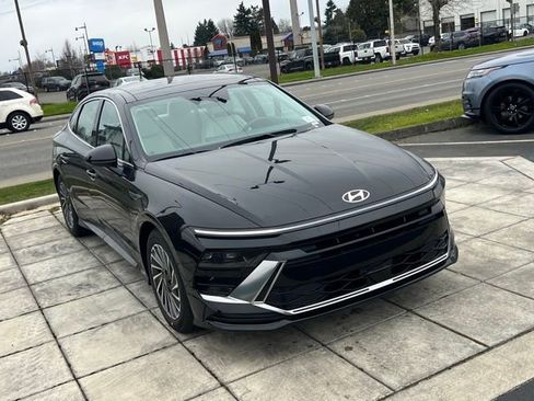 New 2026 Hyundai Sonata SEL FWD image 4