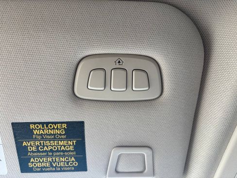 Used 2023 Lincoln Corsair AWD w/ Equipment Group 101A image 32