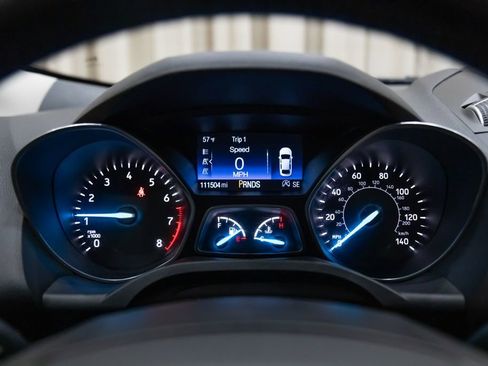 Used 2018 Ford Escape SEL image 17