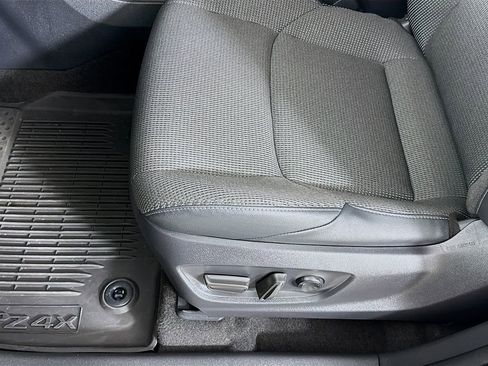 Used 2025 Toyota bZ4X XLE w/ Weather Package image 19