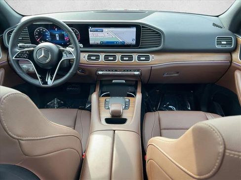 Used 2025 Mercedes-Benz GLE 350 4MATIC image 19