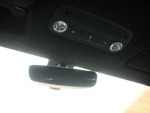 Used 2022 Lamborghini Huracan STO image 35